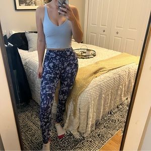 NWOT Ivivva Lululemon align butter soft navy purple printed high rise leggings